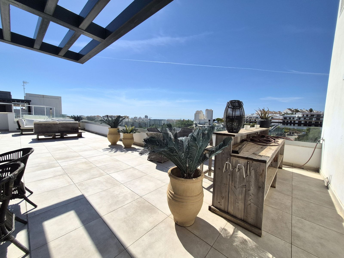 Appartement te koop in Estepona | 3 slaapkamers H5400775