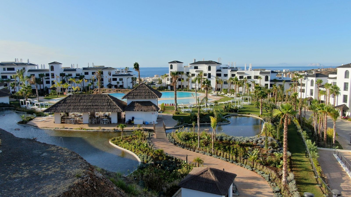 Appartement te koop in Estepona | 3 slaapkamers H5401057