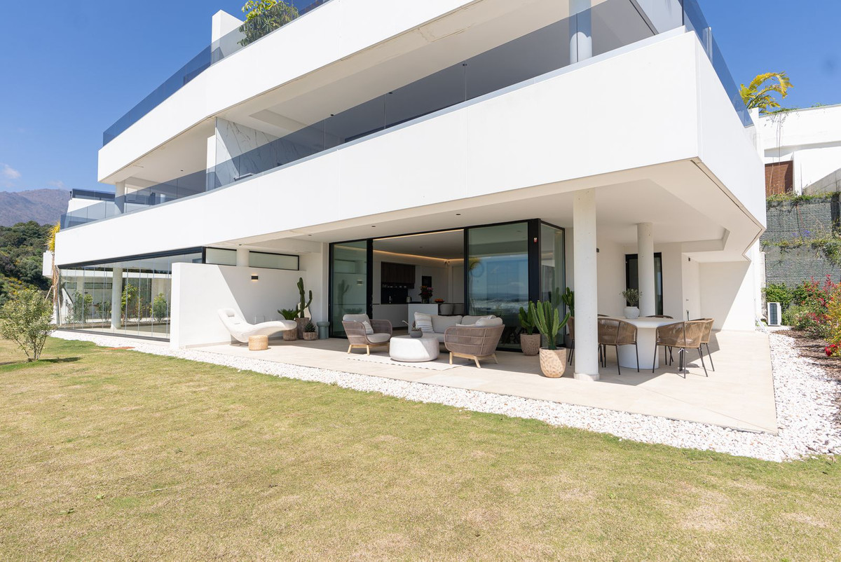 Appartement te koop in Estepona | 3 slaapkamers H5401057