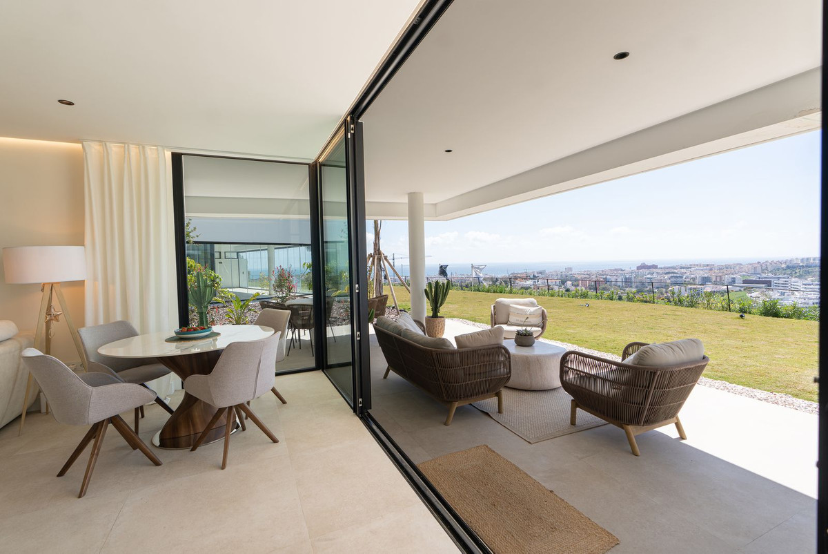 Appartement te koop in Estepona | 3 slaapkamers H5401057