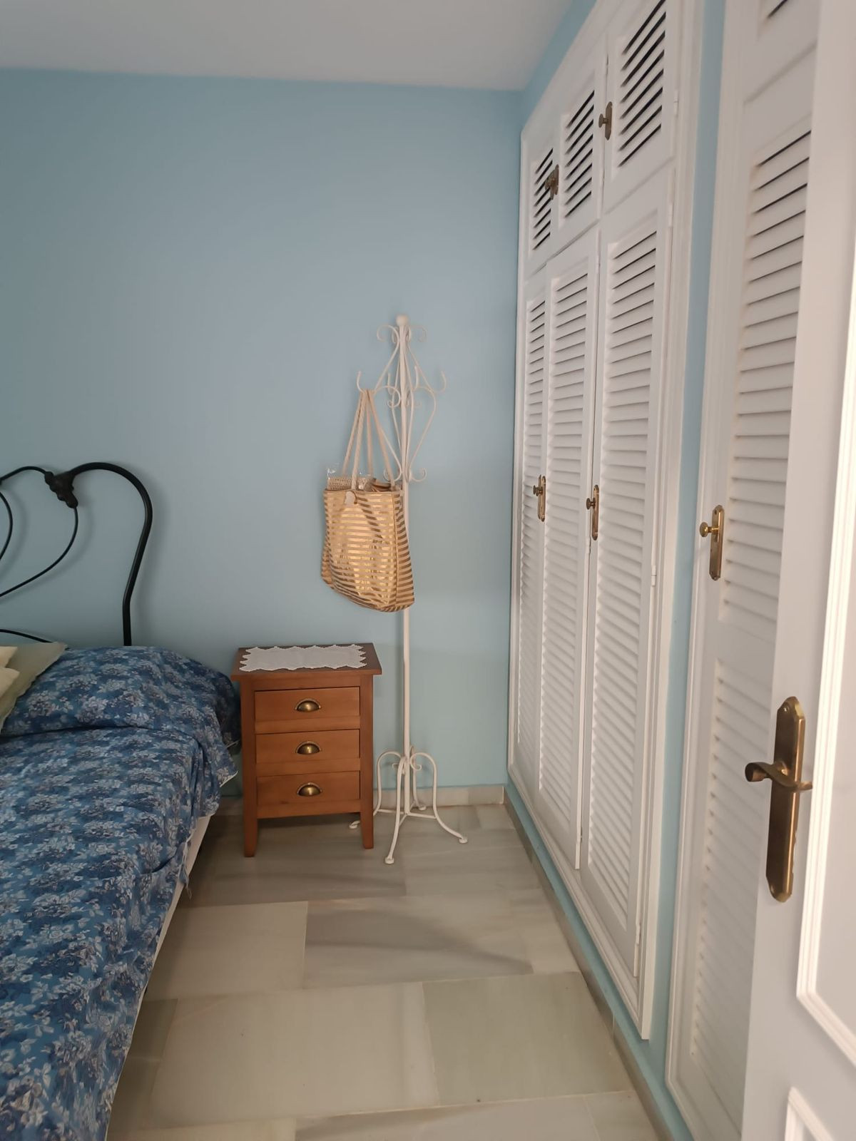 Appartement te koop in Estepona | 1 slaapkamers H5401081