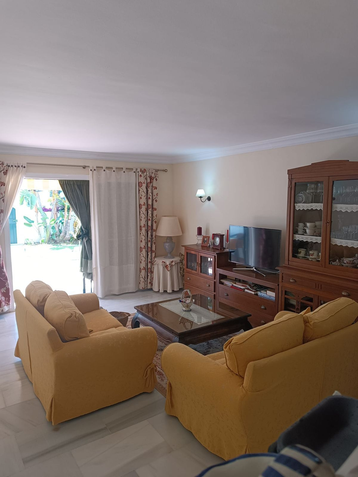Appartement te koop in Estepona | 1 slaapkamers H5401081