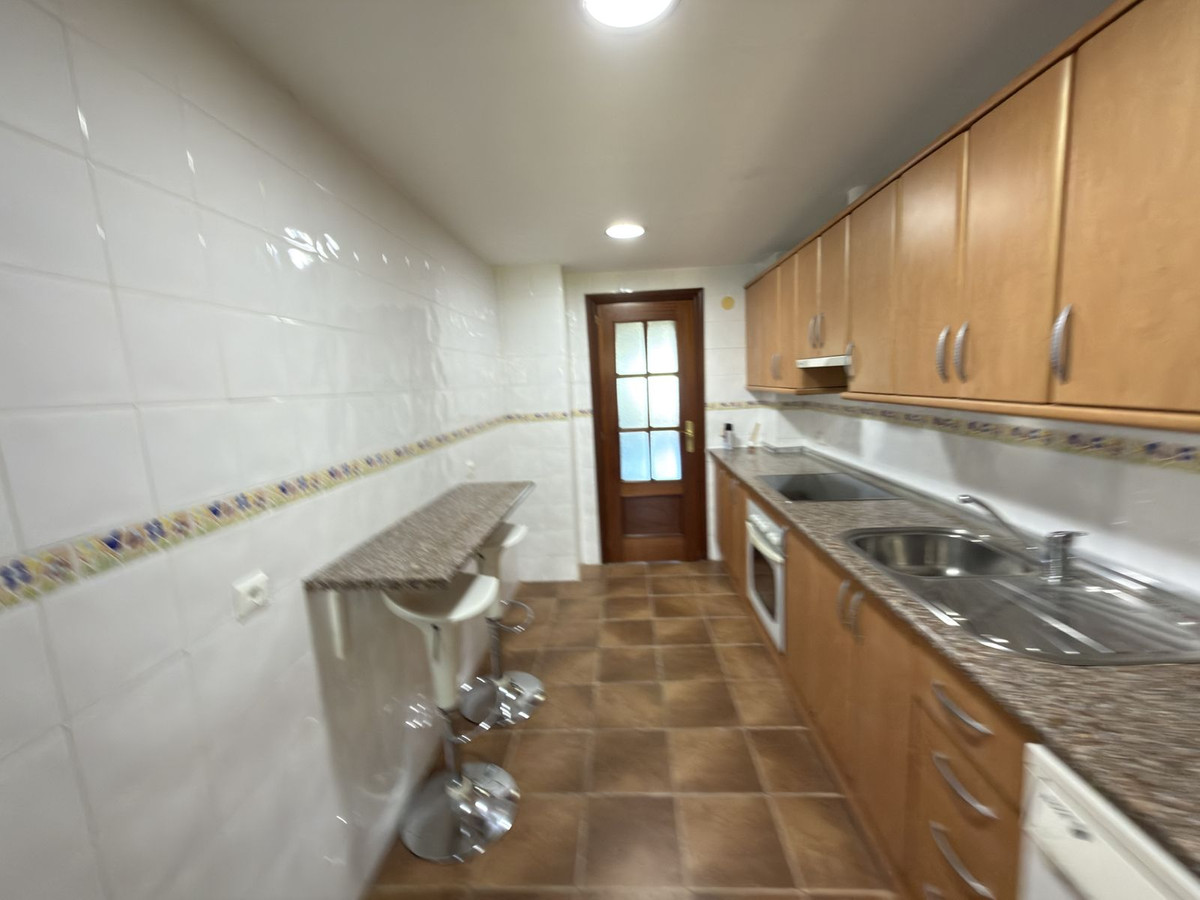 Appartement te koop in Estepona | 2 slaapkamers H5401189