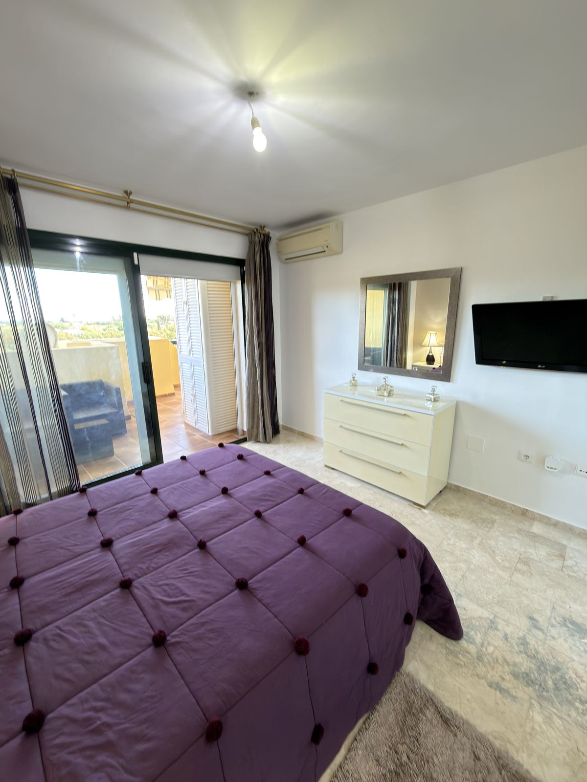 Appartement te koop in Estepona | 2 slaapkamers H5401189