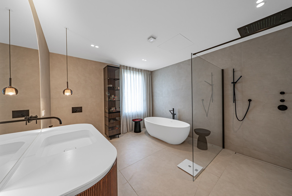 Appartement te koop in Estepona | 3 slaapkamers H5401399