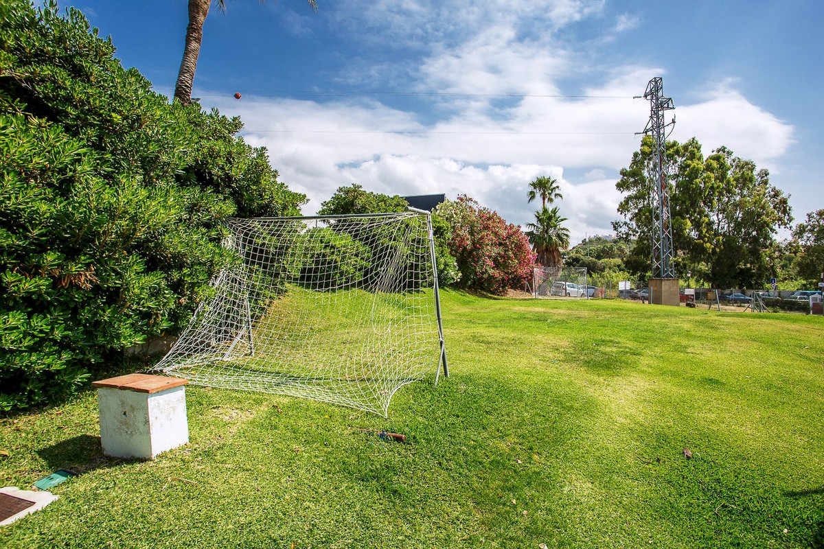 Appartement te koop in Estepona | 2 slaapkamers H5402092