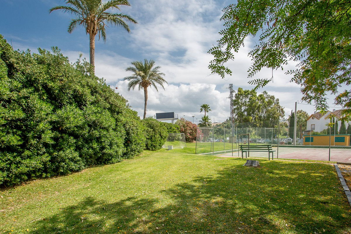 Appartement te koop in Estepona | 2 slaapkamers H5402092