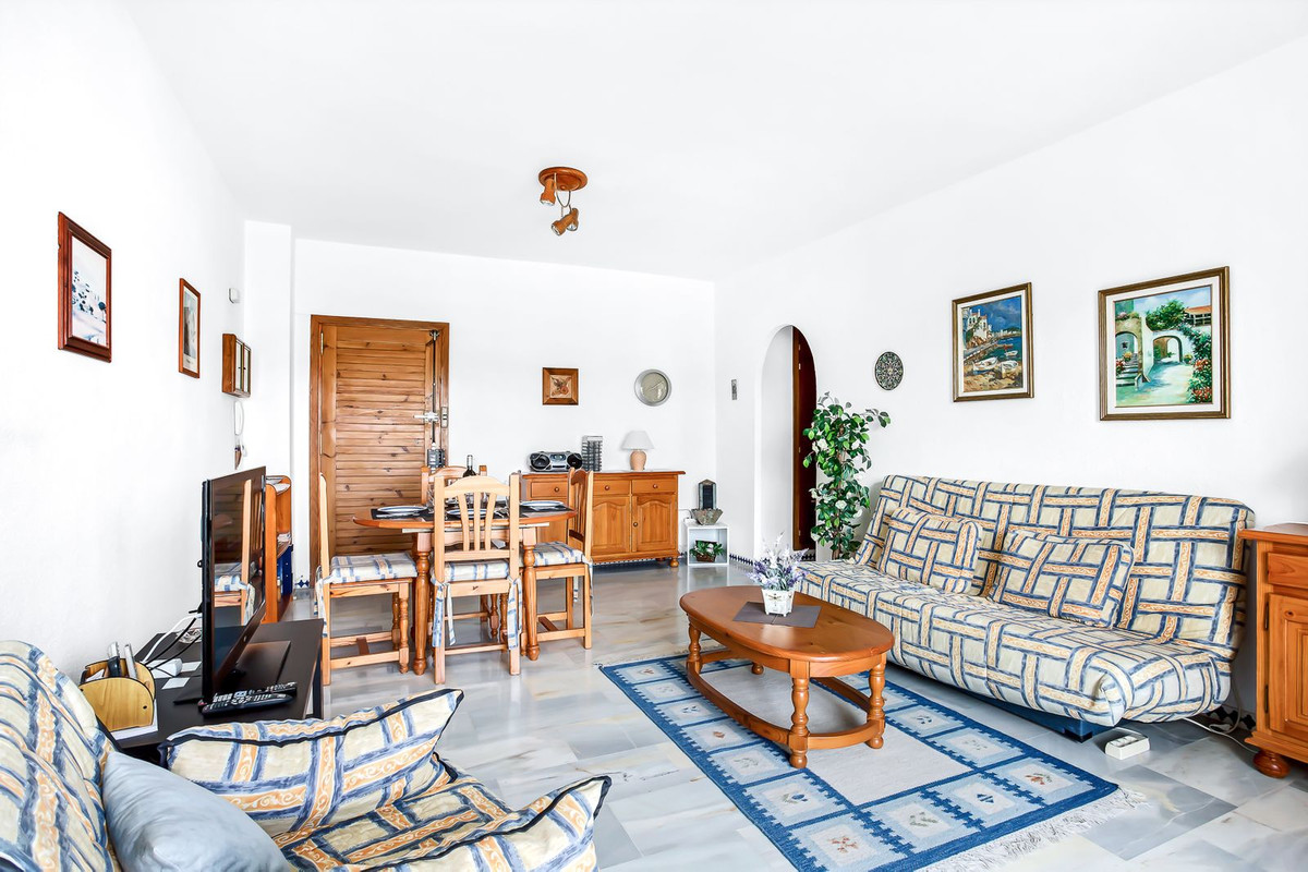 Appartement te koop in Estepona | 2 slaapkamers H5402092