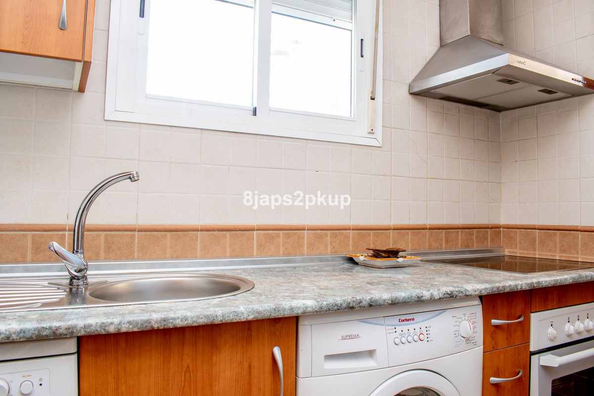 Appartement te koop in Estepona | 2 slaapkamers H5402098