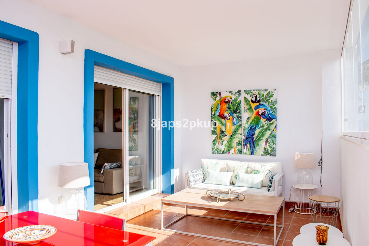 Appartement te koop in Estepona | 2 slaapkamers H5402098
