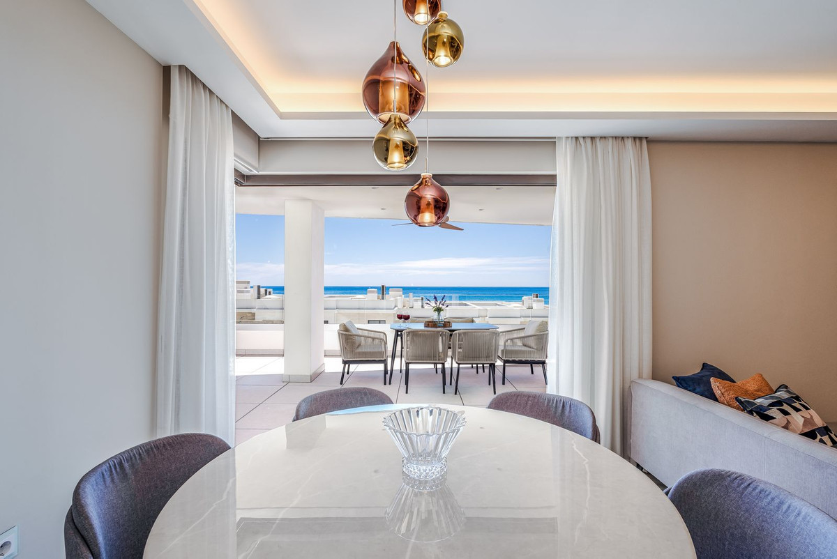 Appartement te koop in Estepona | 3 slaapkamers H5402215