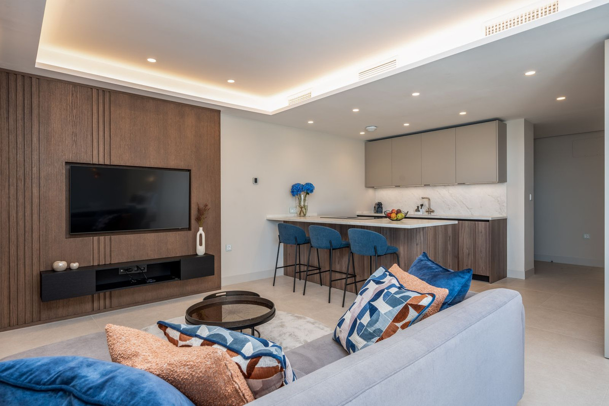 Appartement te koop in Estepona | 3 slaapkamers H5402215