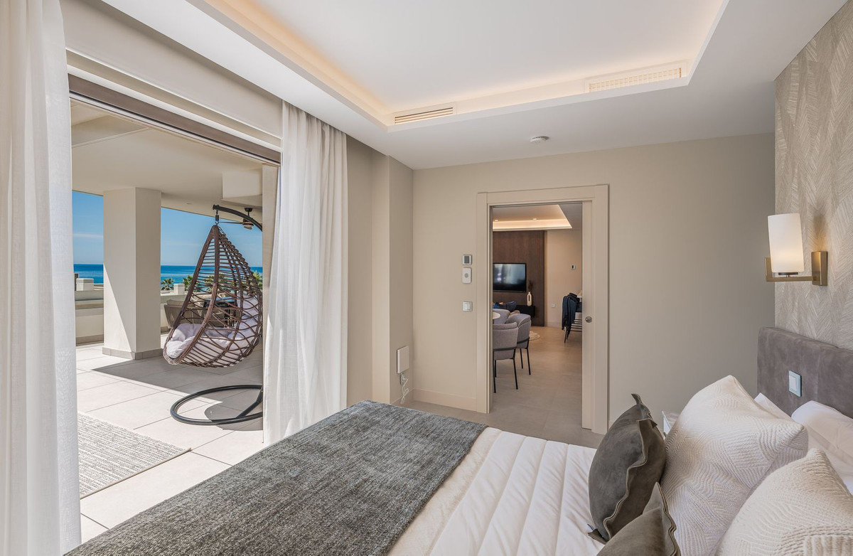 Appartement te koop in Estepona | 3 slaapkamers H5402215