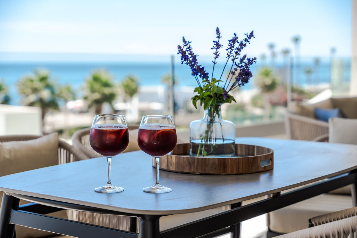 Appartement te koop in Estepona | 3 slaapkamers H5402215