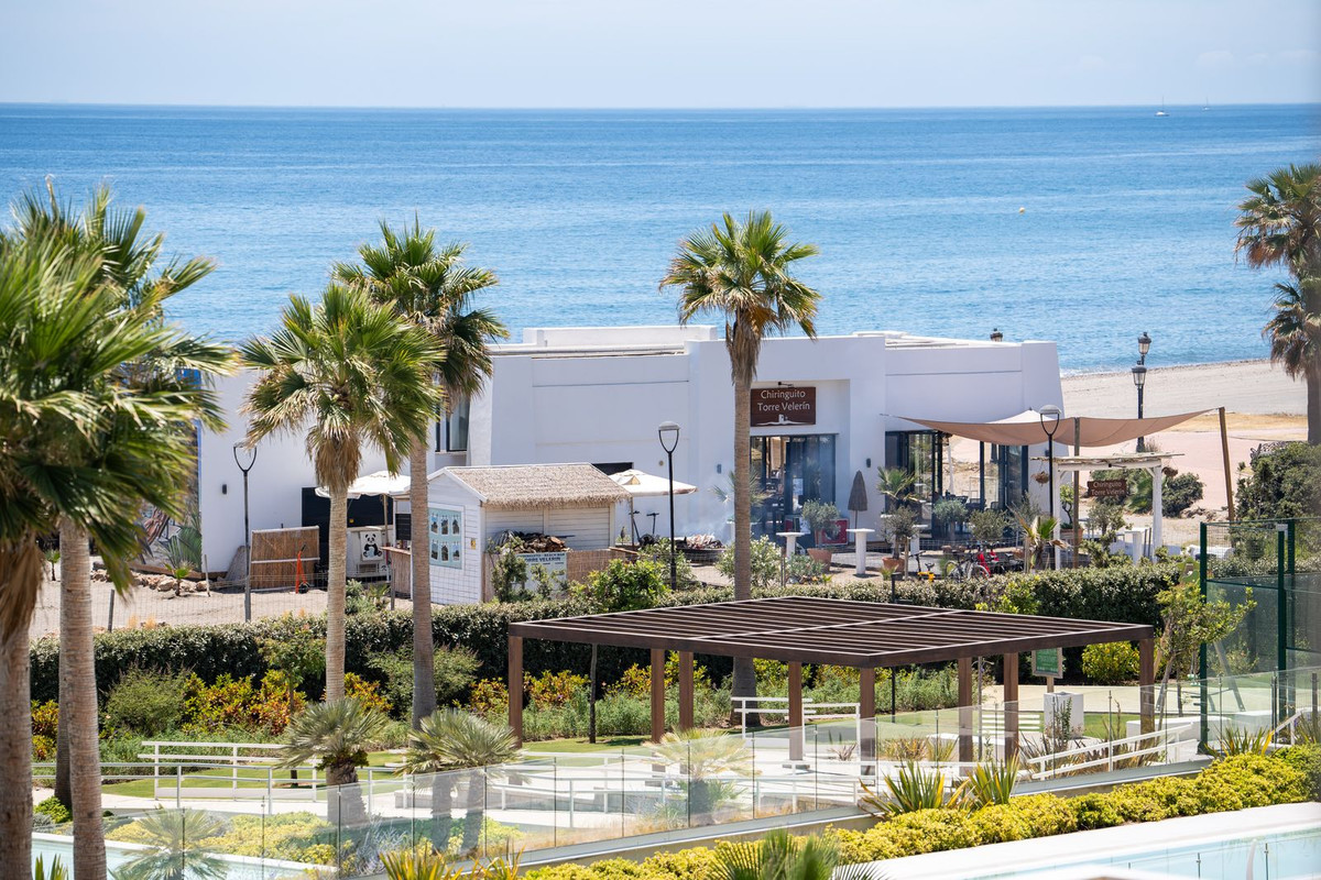 Appartement te koop in Estepona | 3 slaapkamers H5402215