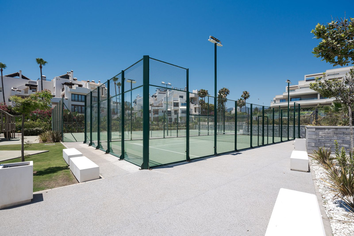 Appartement te koop in Estepona | 3 slaapkamers H5402215
