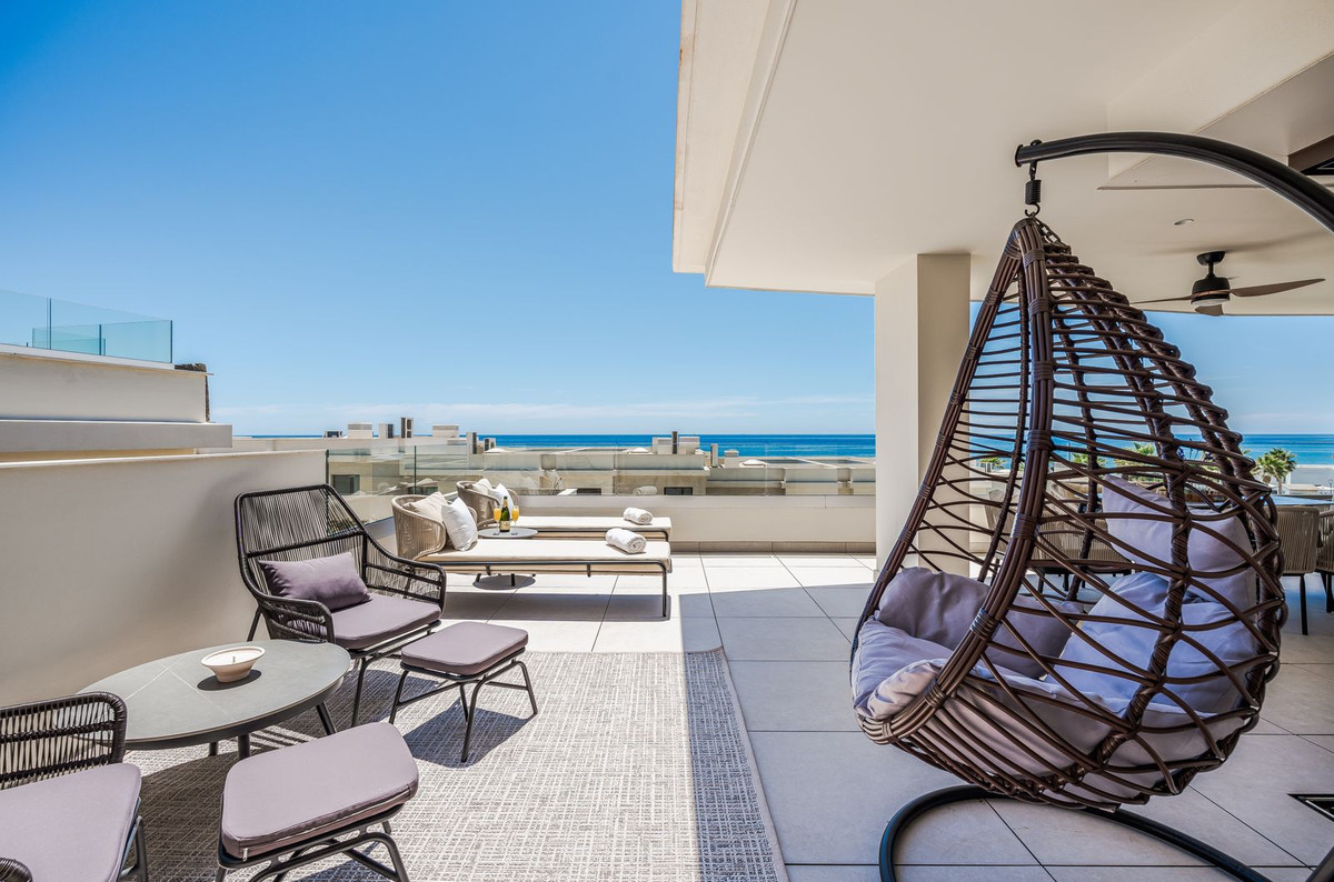 Appartement te koop in Estepona | 3 slaapkamers H5402215