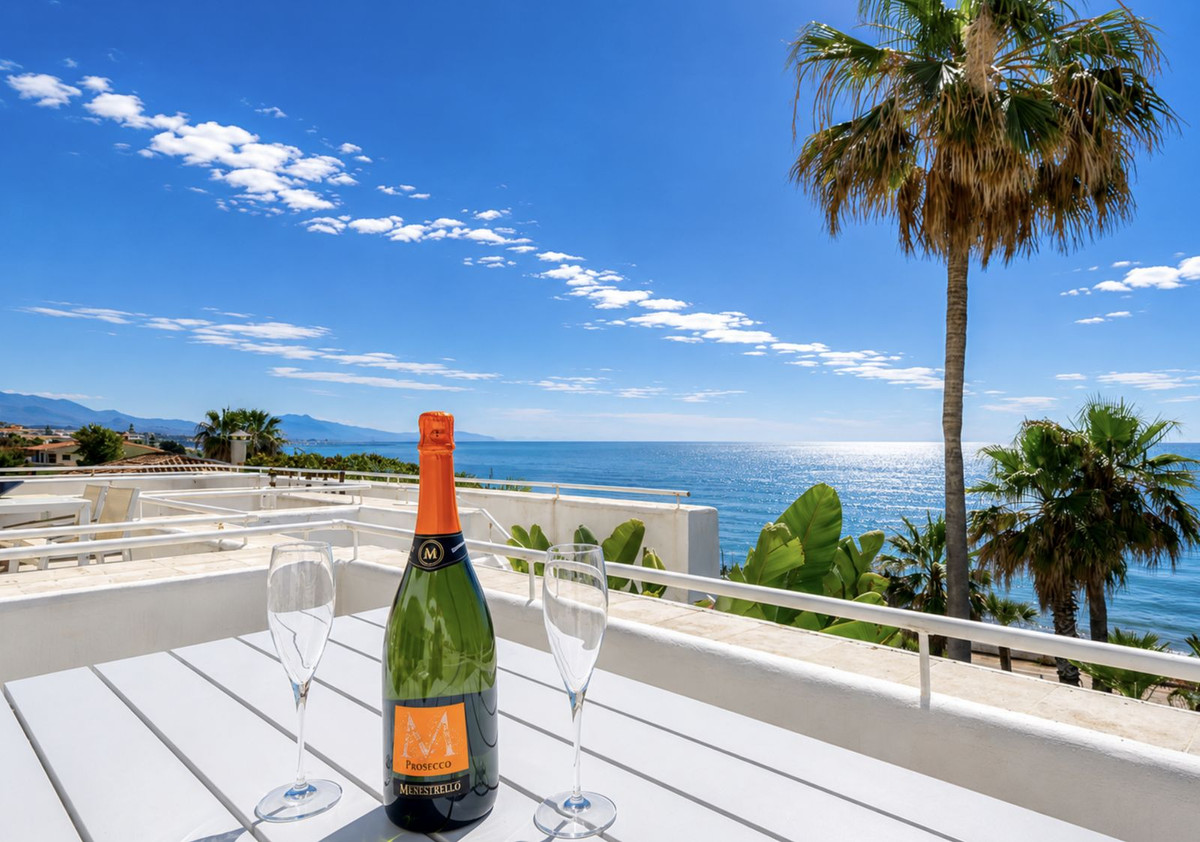 Appartement te koop in Estepona | 2 slaapkamers H5402794