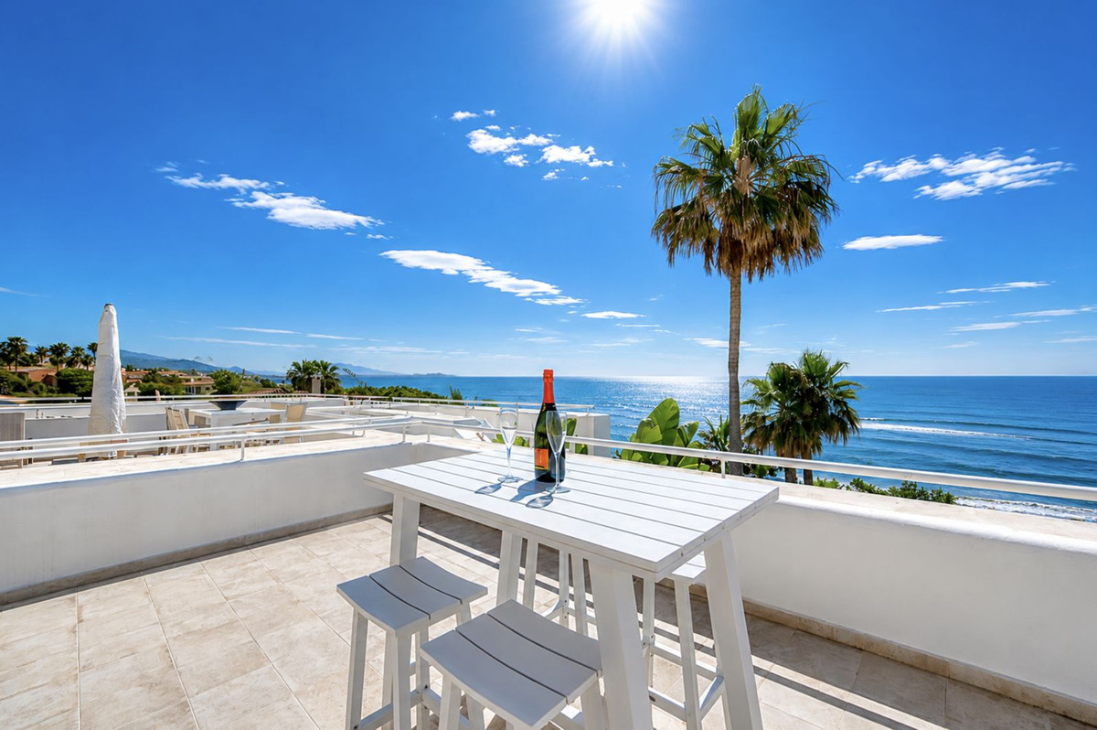Appartement te koop in Estepona | 2 slaapkamers H5402794