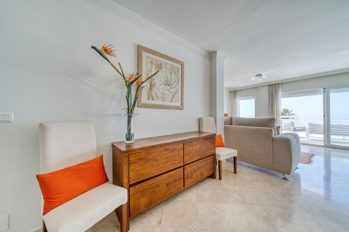 Appartement te koop in Estepona | 2 slaapkamers H5402794