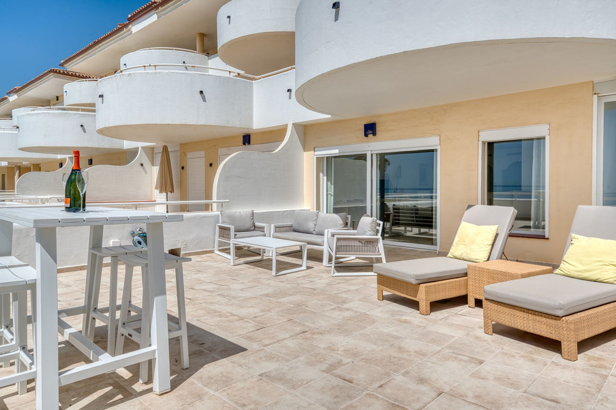 Appartement te koop in Estepona | 2 slaapkamers H5402794