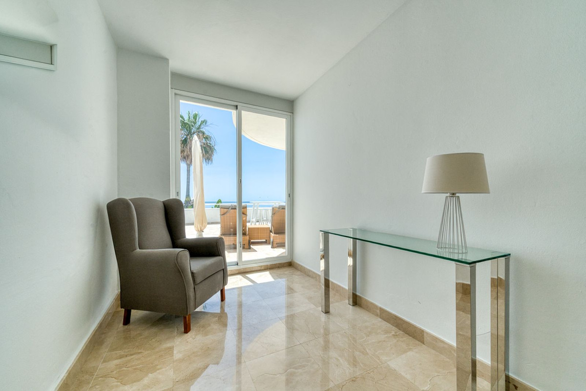 Appartement te koop in Estepona | 2 slaapkamers H5402794