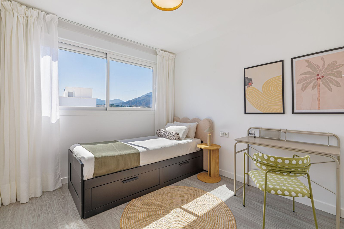 Huis te koop in Estepona | 2 slaapkamers H5402857