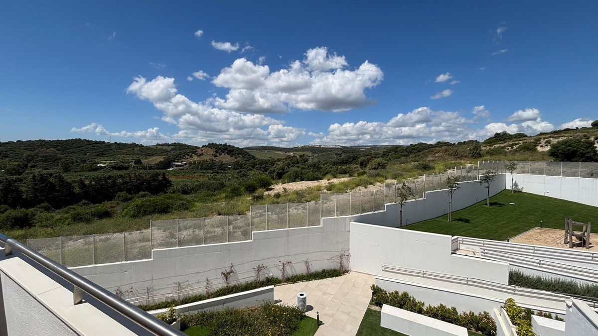 Huis te koop in Estepona | 2 slaapkamers H5406193