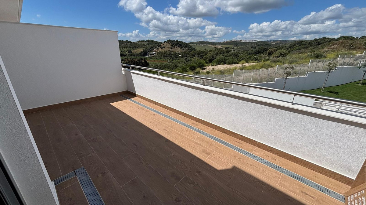 Huis te koop in Estepona | 2 slaapkamers H5406193