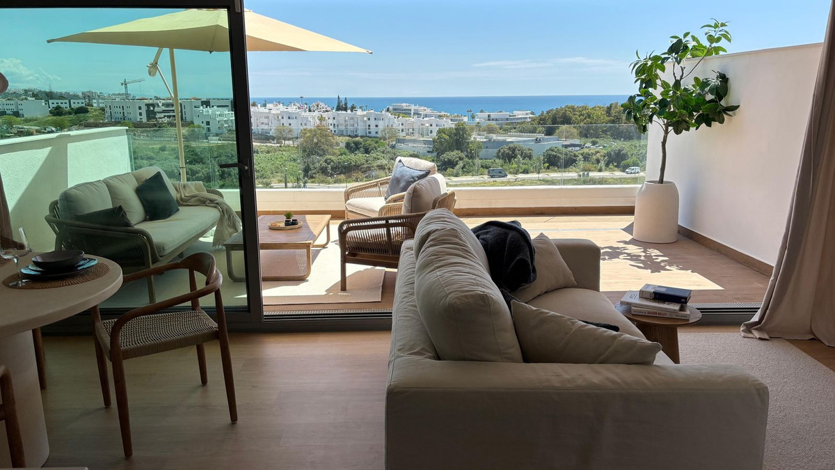 Huis te koop in Estepona | 2 slaapkamers H5406193