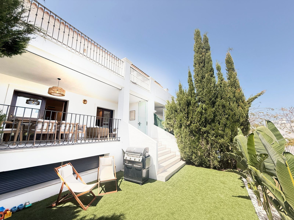 Appartement te koop in Estepona | 4 slaapkamers H5406334