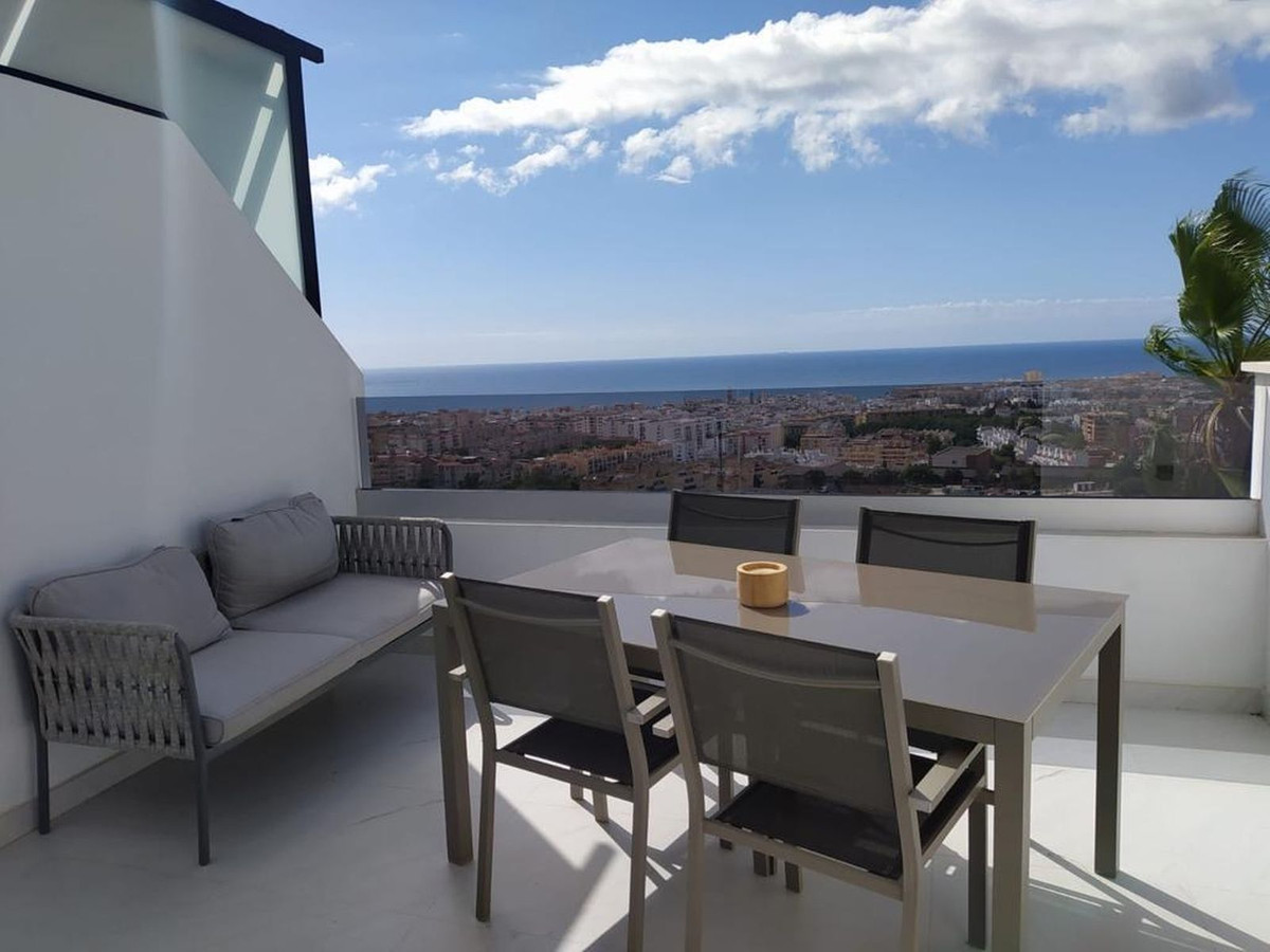 Penthouse te koop in Estepona | 2 slaapkamers H5406499