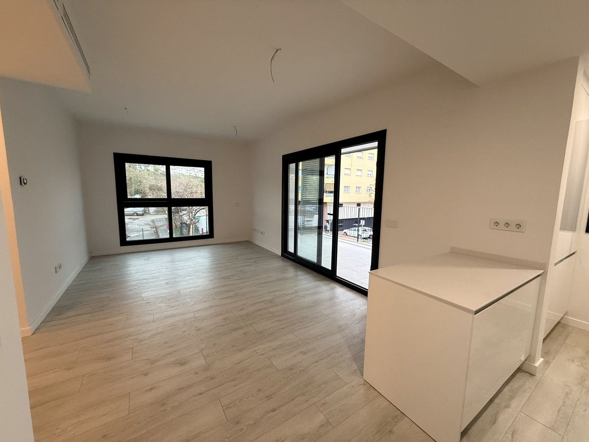 Penthouse te koop in Estepona | 3 slaapkamers H5406538