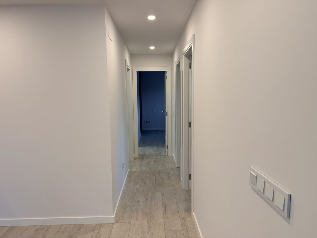 Penthouse te koop in Estepona | 3 slaapkamers H5406538