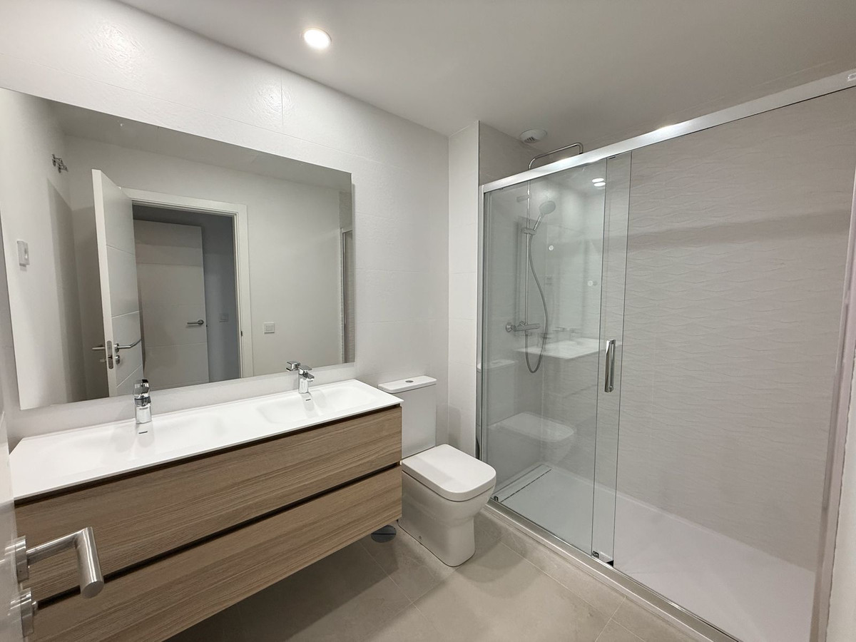 Penthouse te koop in Estepona | 3 slaapkamers H5406538