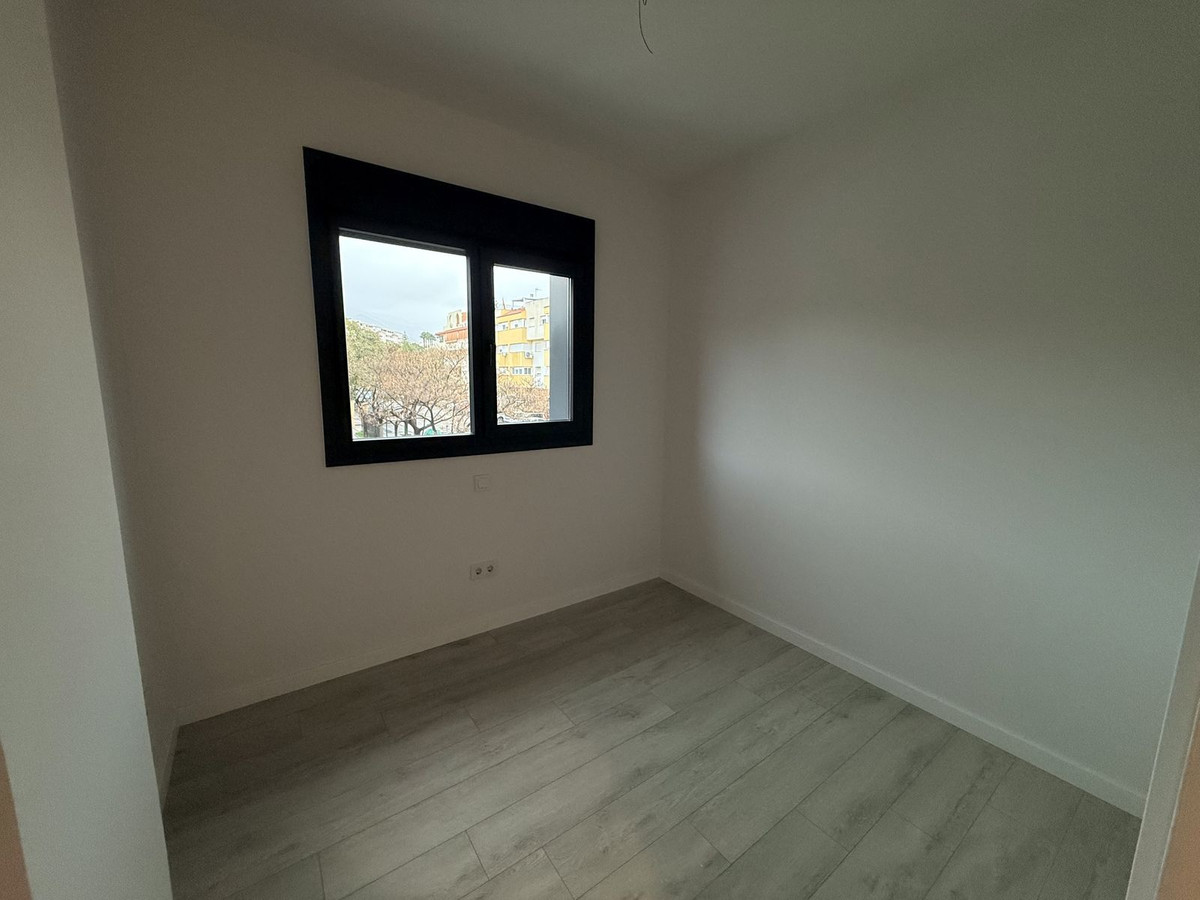 Penthouse te koop in Estepona | 3 slaapkamers H5406538