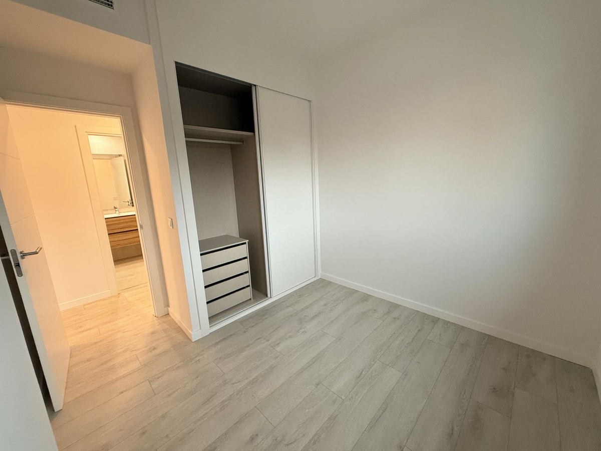 Penthouse te koop in Estepona | 3 slaapkamers H5406538