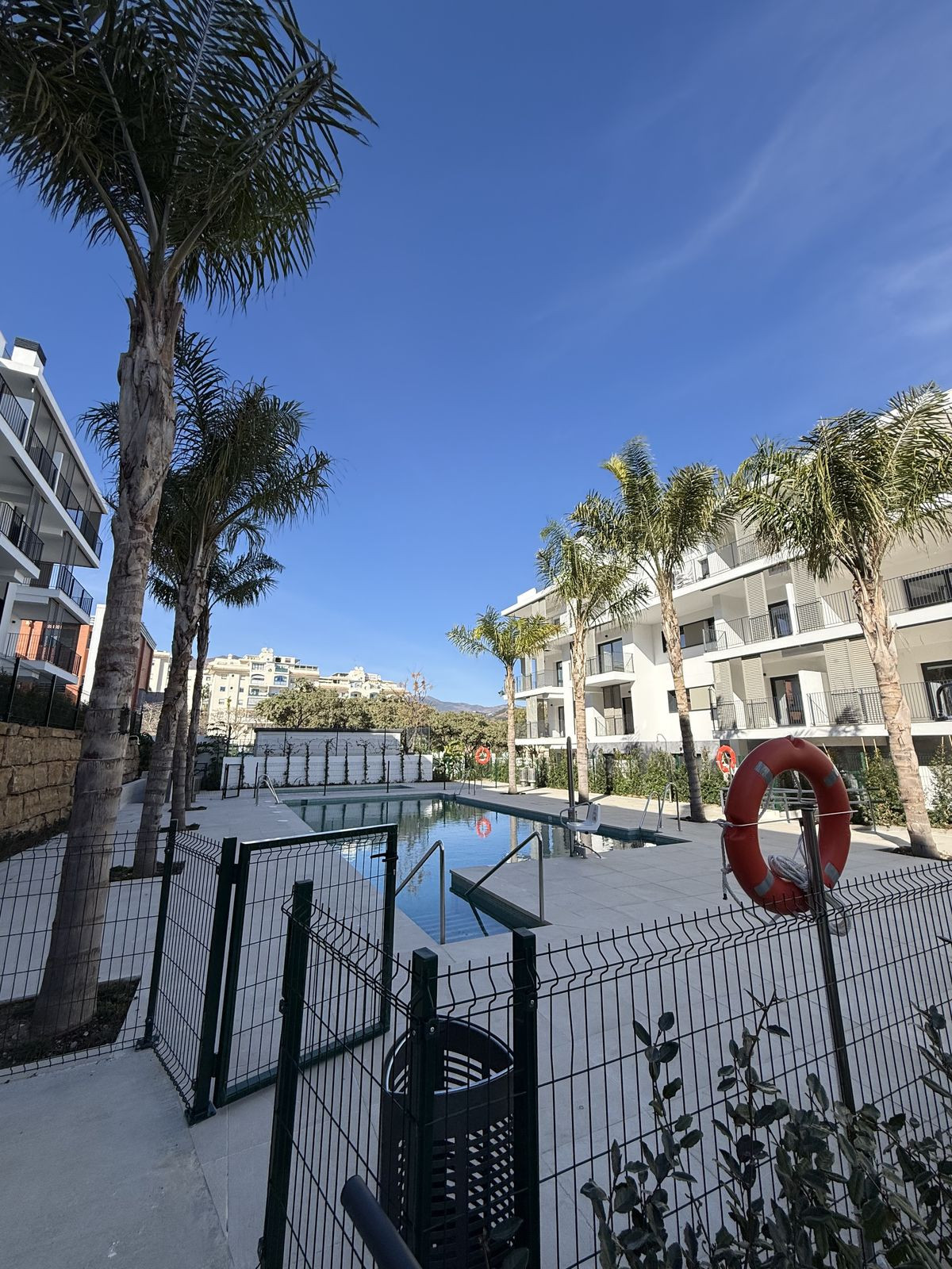 Penthouse te koop in Estepona | 3 slaapkamers H5406538