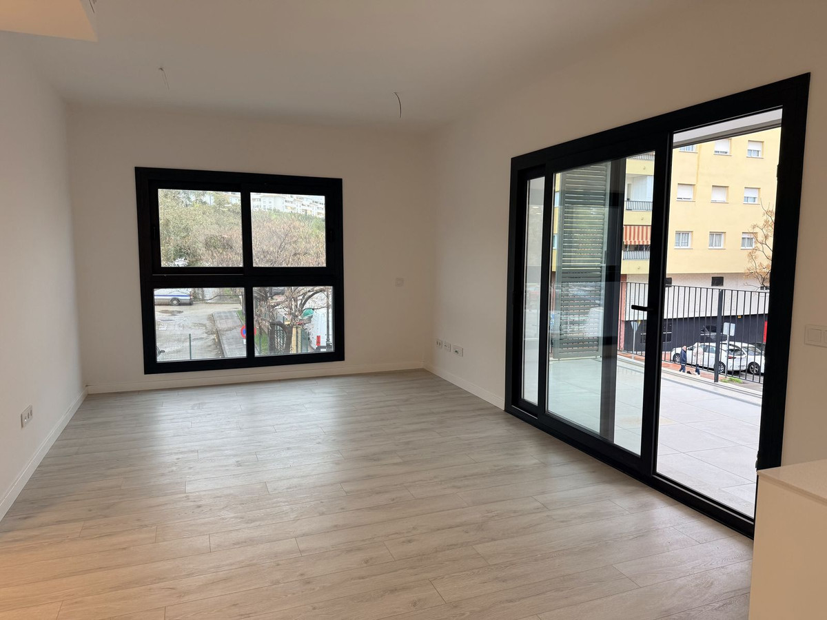 Penthouse te koop in Estepona | 3 slaapkamers H5406538