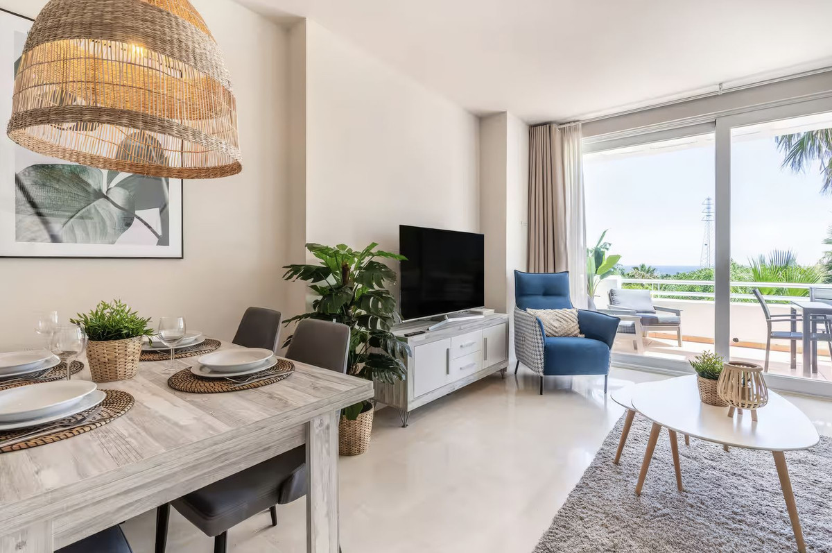 Appartement te koop in Estepona | 2 slaapkamers H5407120