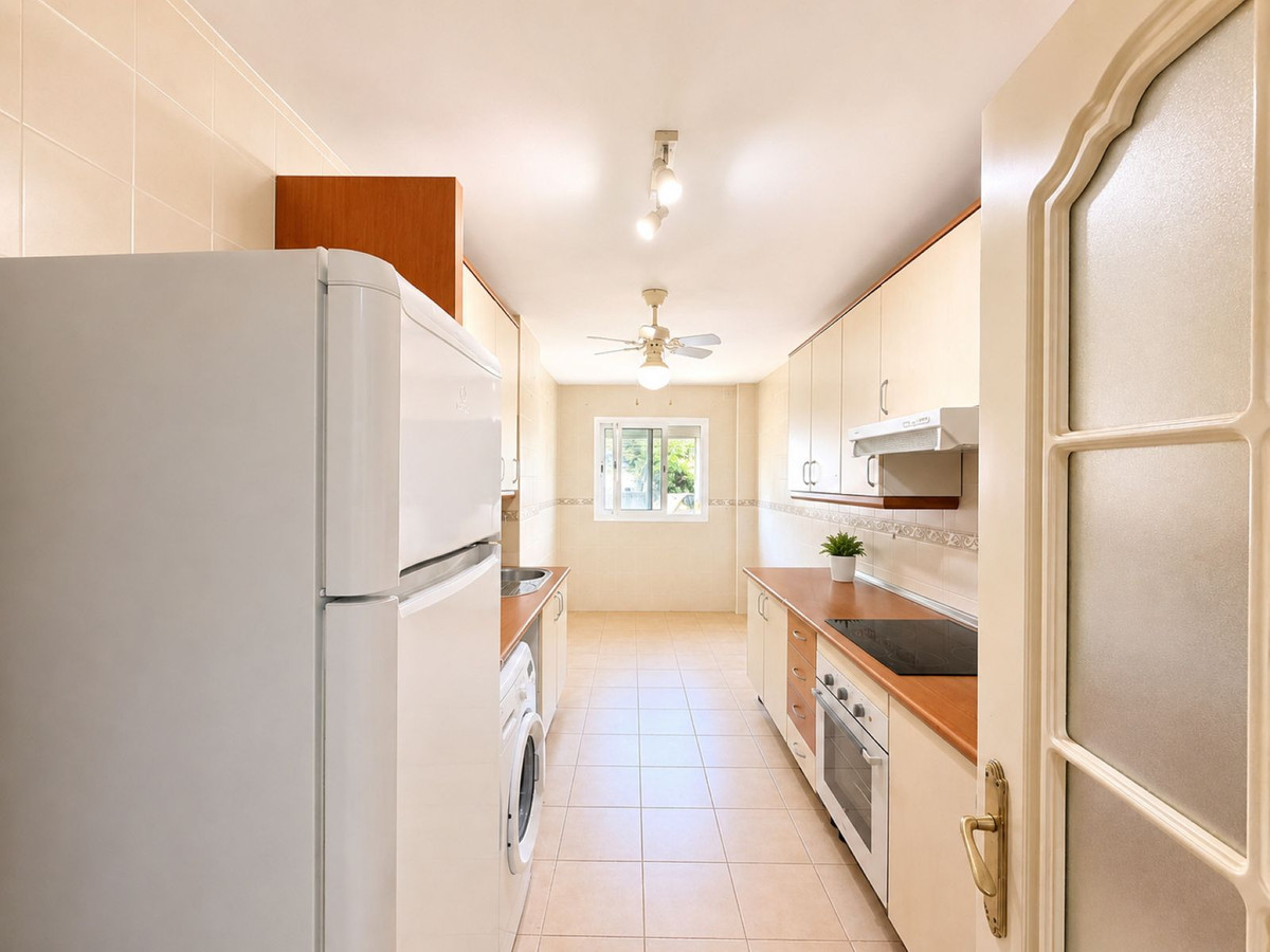 Appartement te koop in Estepona | 3 slaapkamers H5408278