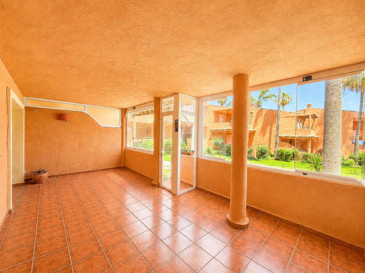 Appartement te koop in Estepona | 3 slaapkamers H5408278