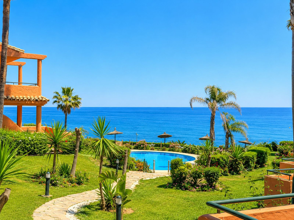 Appartement te koop in Estepona | 3 slaapkamers H5408278