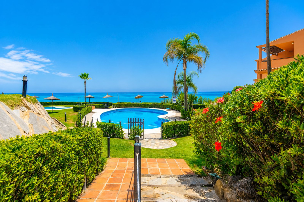 Appartement te koop in Estepona | 3 slaapkamers H5408278