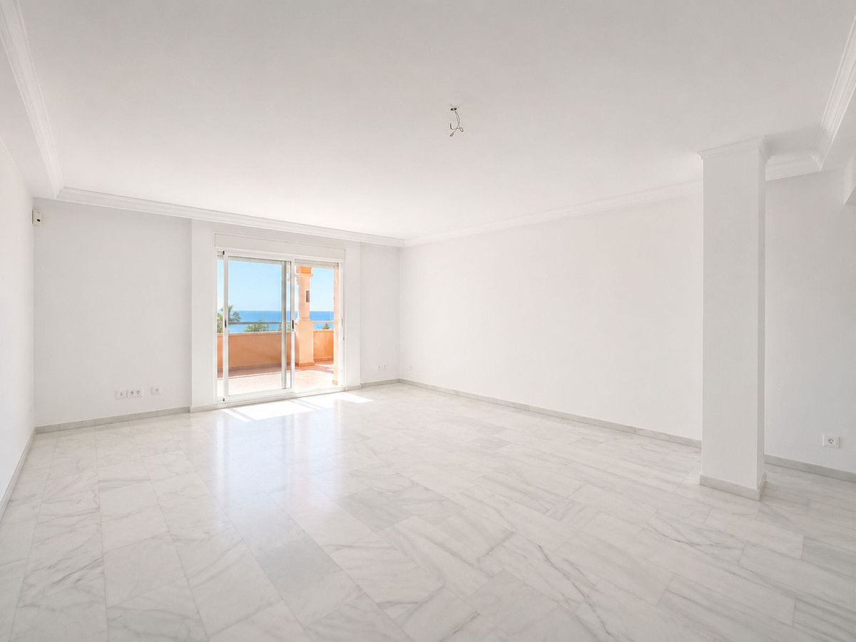 Appartement te koop in Estepona | 3 slaapkamers H5408278