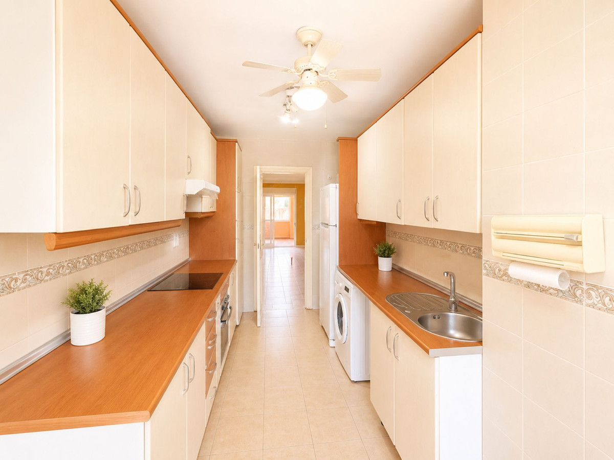 Appartement te koop in Estepona | 3 slaapkamers H5408278