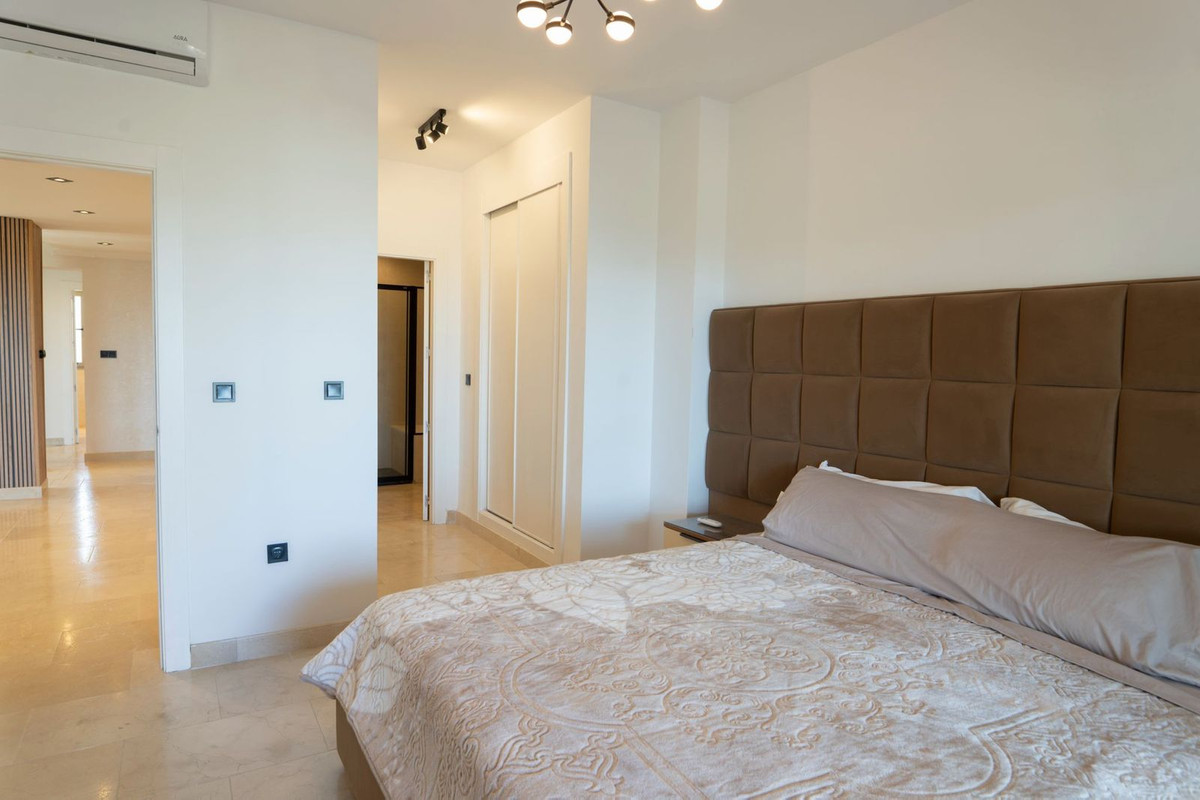 Huis te koop in Estepona | 3 slaapkamers H5409028