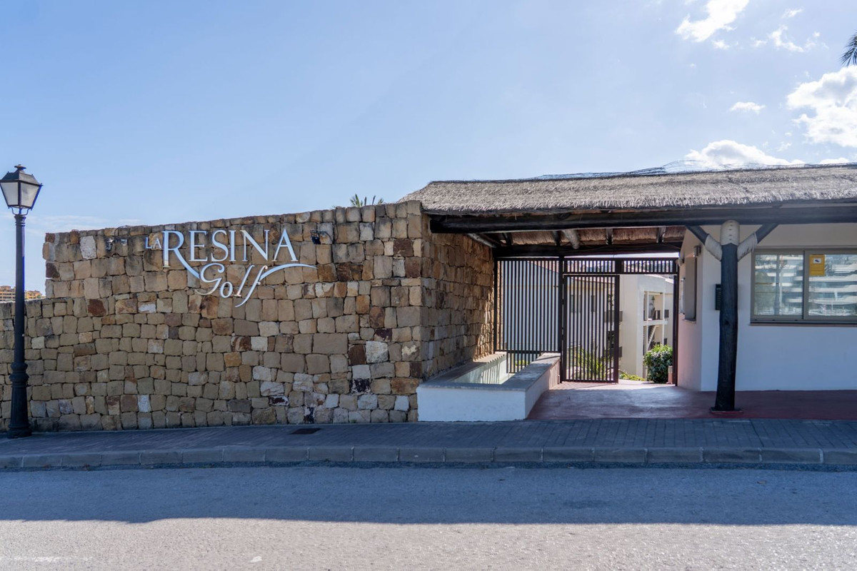 Huis te koop in Estepona | 3 slaapkamers H5409028