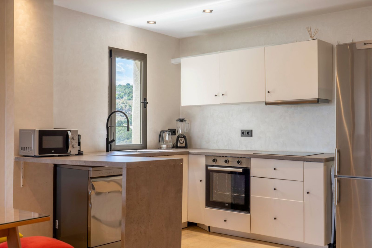 Huis te koop in Estepona | 3 slaapkamers H5409028