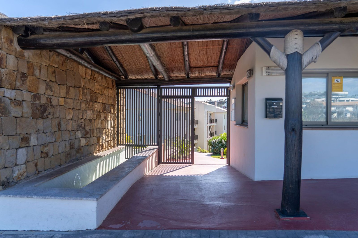 Huis te koop in Estepona | 3 slaapkamers H5409028